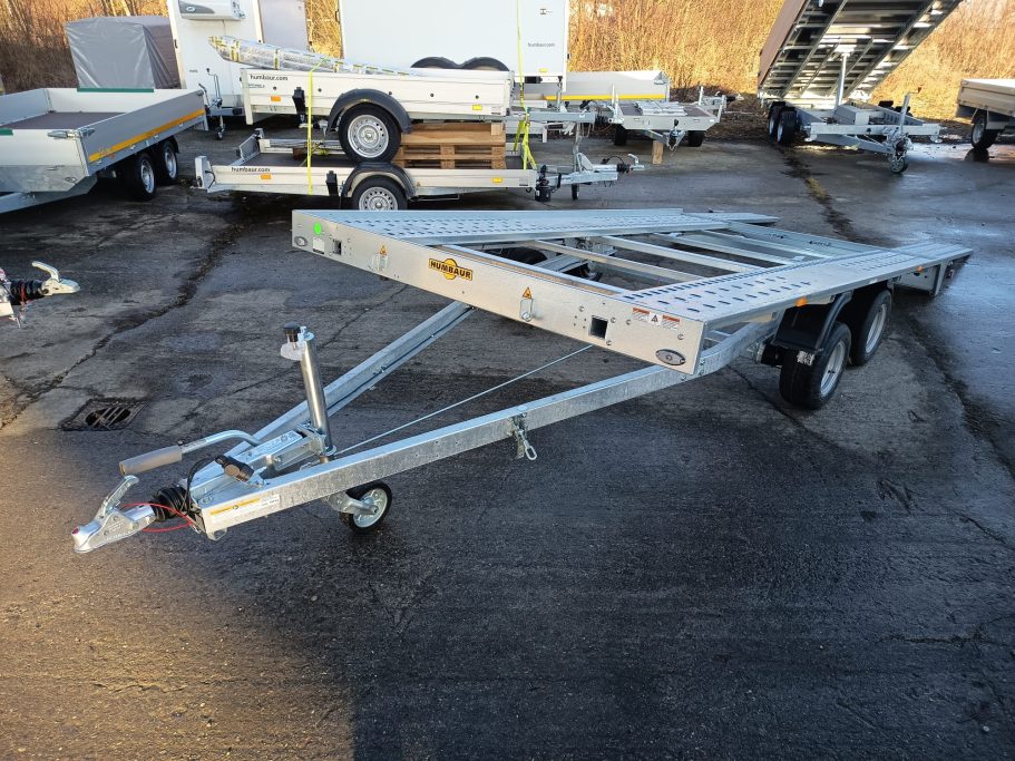 HUMBAUR KFZ-Transporter